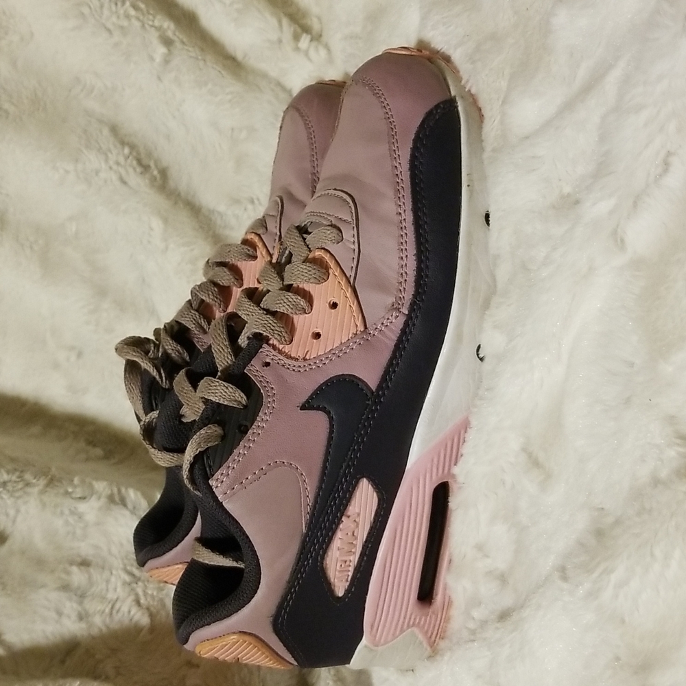Nike Air Max 90 Leather GS Elemental Rose Rose Youth Kids Size 6